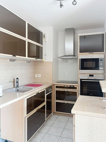 Apartment - Photo 3