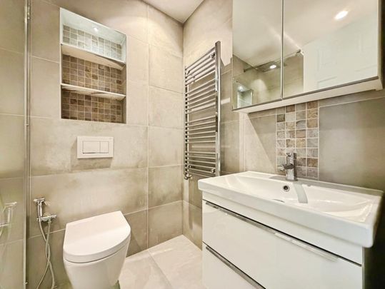 3 bedroom end of terrace house to rent - Photo 1