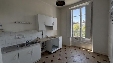 Location Appartement 3 pièces 72m² NANTES 44000 - Photo 4