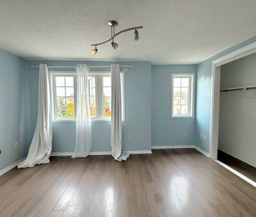 For Lease - 10 Post Oak Drive Unit# 19, Richmond Hill, Ontario - Photo 5