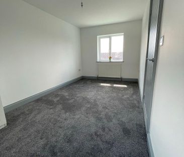 3 bed Terraced in Singleton Avenue Horwich, BOLTON, BL6 7DX - Photo 3