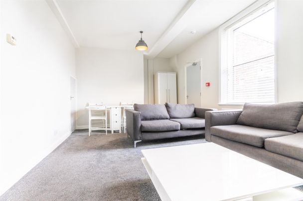 Doncaster Road, Sandyford - Photo 1