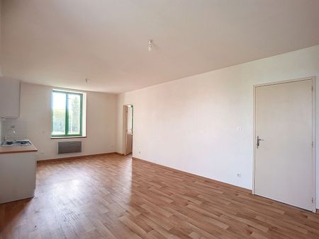 Location Appartement 3 pièces 56m² TRONVILLE EN BARROIS 55310 - Photo 3