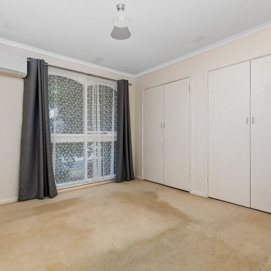 Thinking of selling? Contact our agent - Photo 1