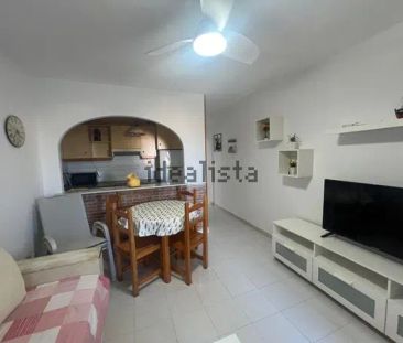 Alquiler de piso en Avenida Laguna Azul, 61 - Photo 1