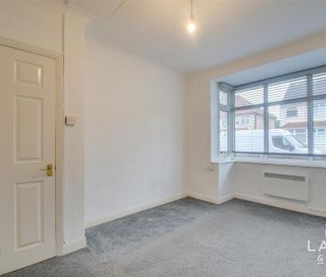 2 bedroom maisonette to rent - Photo 6