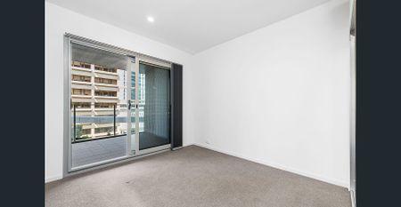 LUXURY RIVERSIDE LIVING AT VUE TOWER - Photo 5