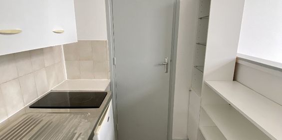 Location Appartement 1 pièce 23m² ROUBAIX 59100 - Photo 3