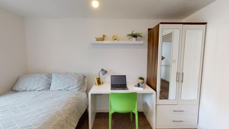 5 bedroom terraced house to rent - Photo 5