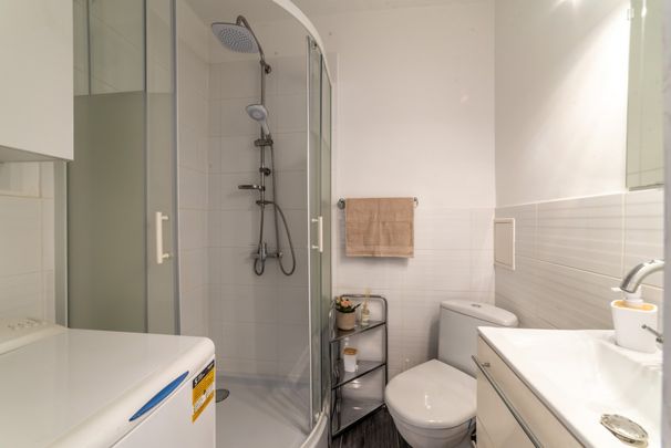 Wynajmij od 01 grudnia/2 pokoje przy Metrze - Фото 1