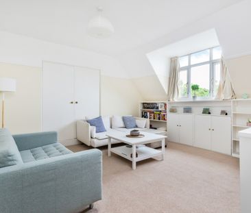 1 Bed Flat, Upper Richmond Road, SW15 - Photo 2