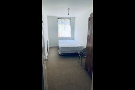 2 Bed Flat, Sillwood Place, BN1 - Photo 2