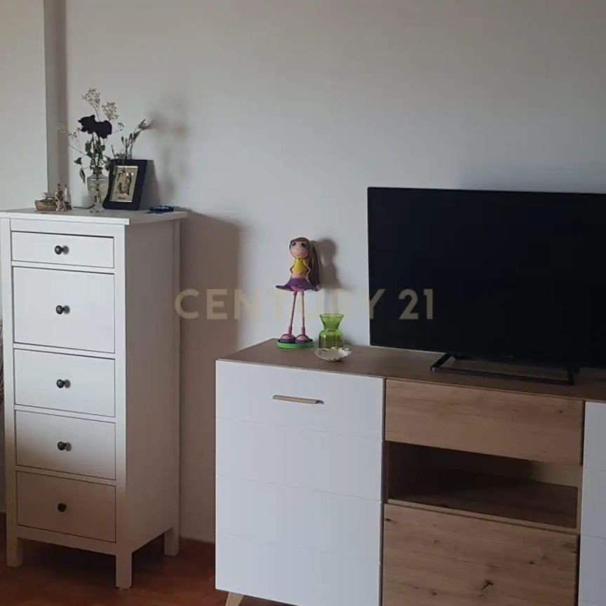 Estudio de alquiler en Avenida de España, 3, La Carihuela - Los Nidos - Photo 1