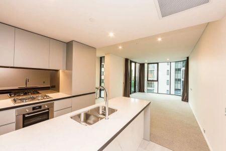 Luxury Sky Home with Panoramic River and City Views – Oxley + Stirling Residences - Photo 3