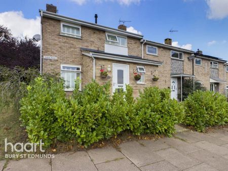 3 bedroom terraced house to rent - Photo 2