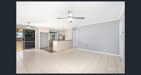 7 Howlett Street, QLD 4655, Urangan - Photo 3