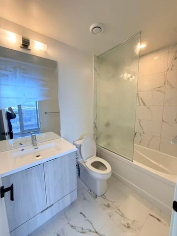 For Lease - 8 Interchange Way Unit# 1906, Vaughan, Ontario - Photo 2