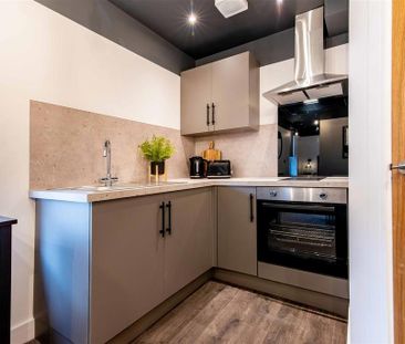 Studio to rent - Photo 5