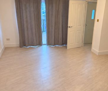 5 Bed End Terrace, Belvidere Avenue, G31 - Photo 1