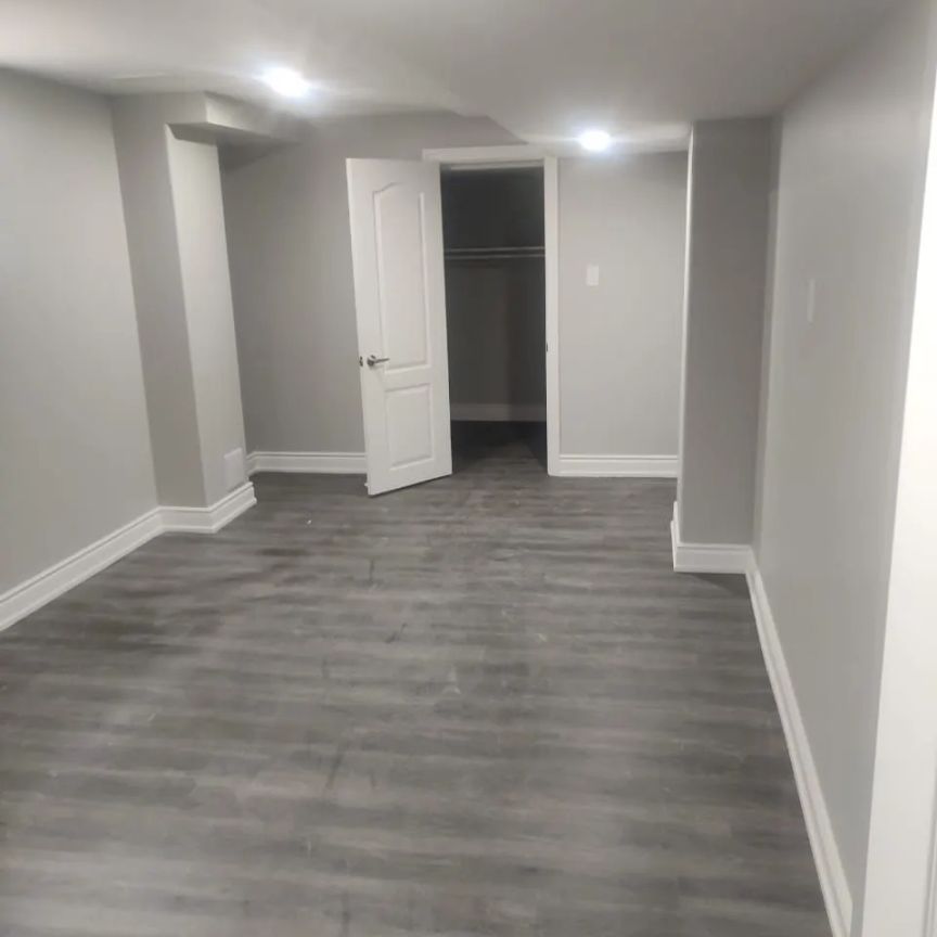 954 Preston Manor Drive #Bsmt - Photo 1