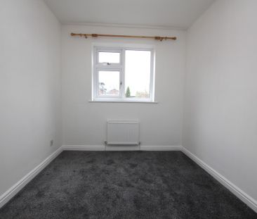 2 Bedroom Mid Terraced House, Chester - Photo 1