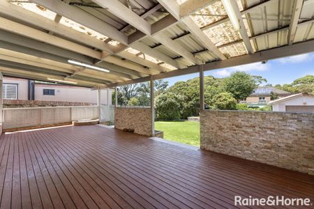 5 Annesley Ave, Stanwell Tops, NSW 2508 - Photo 4