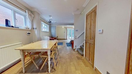 3 bedroom detached house to rent - Photo 5