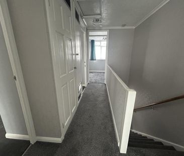 3 bedroom terraced house to rent - Photo 6