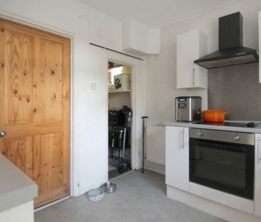 2 bedroom townhouse to rent - Photo 1