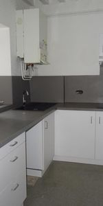 Location Appartement 2 pièces 63m² - Photo 3