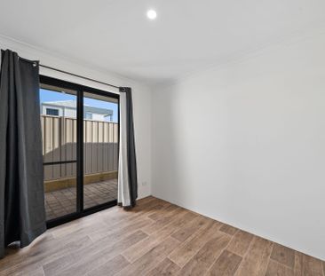 18 Nystrom Street - Photo 3