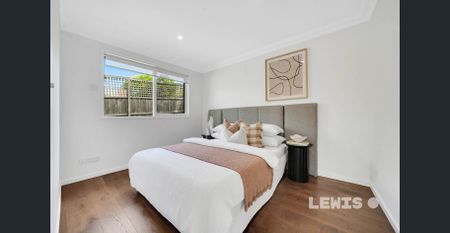 Immaculate 3 bedroom unit with garage - Photo 5