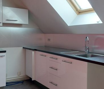 A LOUER : APPARTEMENT T2 QUARTIER DES PRÉBENDES JARDIN, CAVE ET CEL... - Photo 4