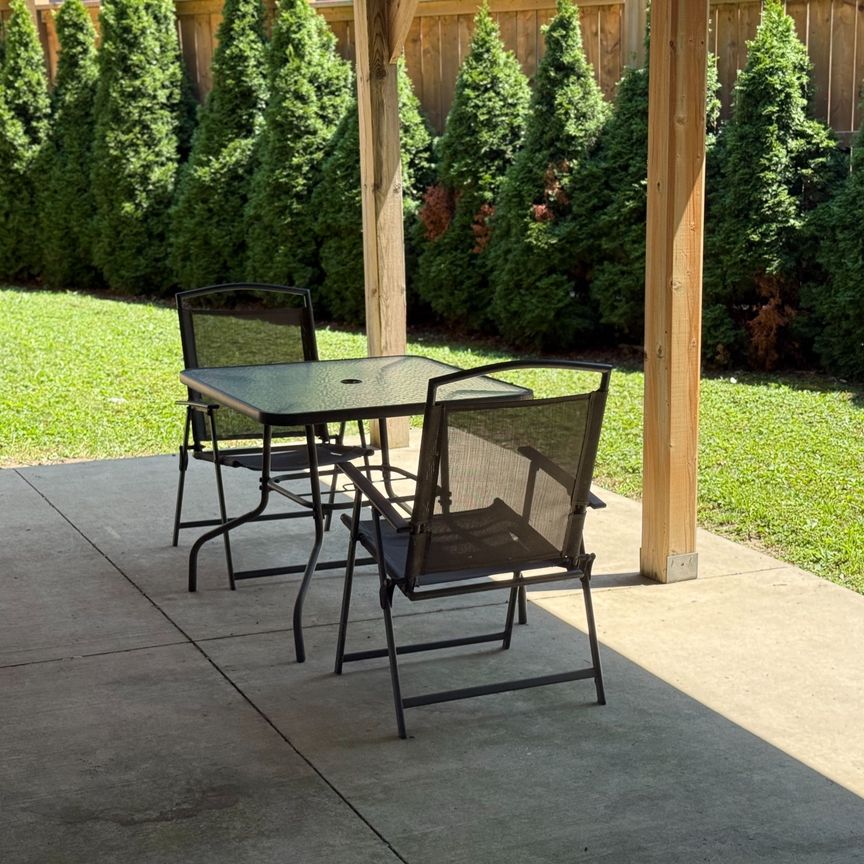 For Lease - 6 Jennifer Court Unit# Basement, Toronto, Ontario - Photo 1