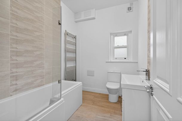 Apt 3 51-53Bridge Street, LISBURN, BT28 1XZ - Photo 1