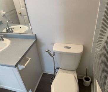 For Lease - 51 Morningmist Street, Brampton, Ontario - Photo 4