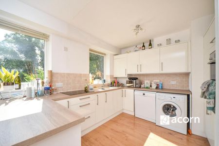 2 bedroom maisonette to rent - Photo 2