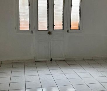 Location appartement 3 pièces, 63.46m², Fort-de-France - Photo 2