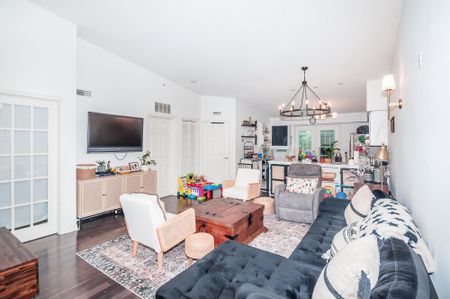 For Lease - 1470 Bishops Gate Unit# 407, Oakville, Ontario - Photo 4
