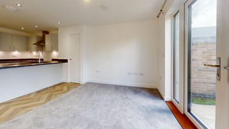 2 bedroom end of terrace house to rent - Photo 2