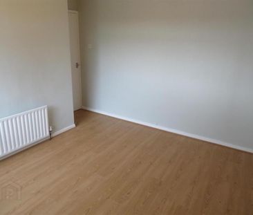 16 Glenfield Road, Lurgan, Craigavon, BT66 8EP - Photo 5