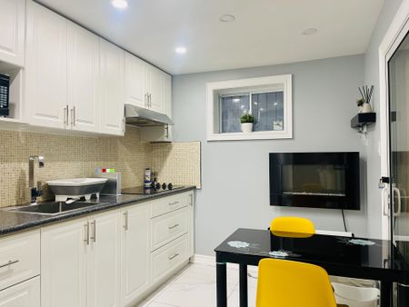 For Lease - 1538 Davenport Road Unit# Lower, Toronto, Ontario - Photo 4