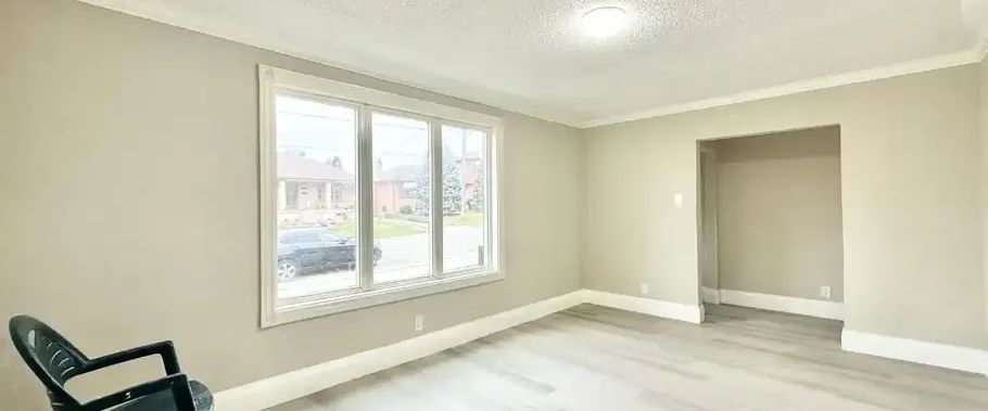 1-23 Smallwood Dr, Toronto, Ontario M3M 1K9 | 23 Smallwood Drive, Toronto - Photo 1