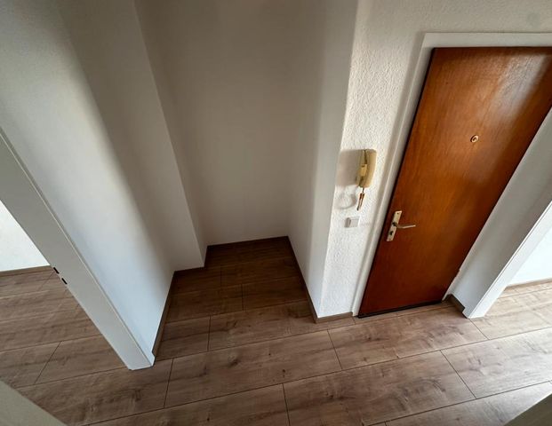 Renovierte 1 Zimmer Wohnung mit Balkon Zentral Essen - Foto 1