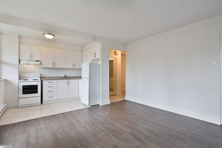 Bachelor Unit B - Photo 5