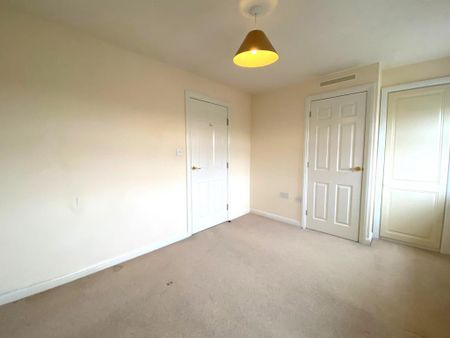 3 bedroom terraced house to rent - Photo 2
