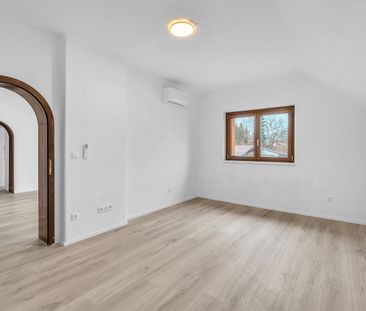 Pronájem bytu 2+1 55 m² - Photo 1