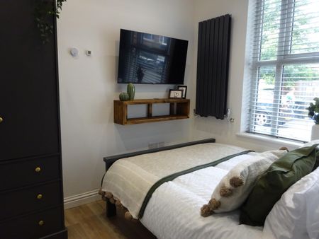 Wood Street, Kettering - Photo 2