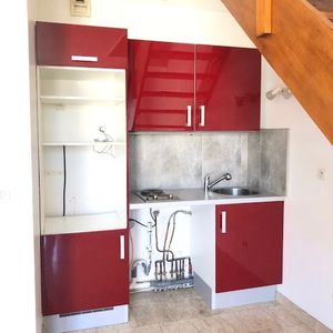 Location Appartement 2 pièces 40m² STE GENEVIEVE DES BOIS 91700 - Photo 2
