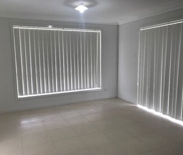 Brand New 2 Bedroom Studio Apartment! - Photo 2